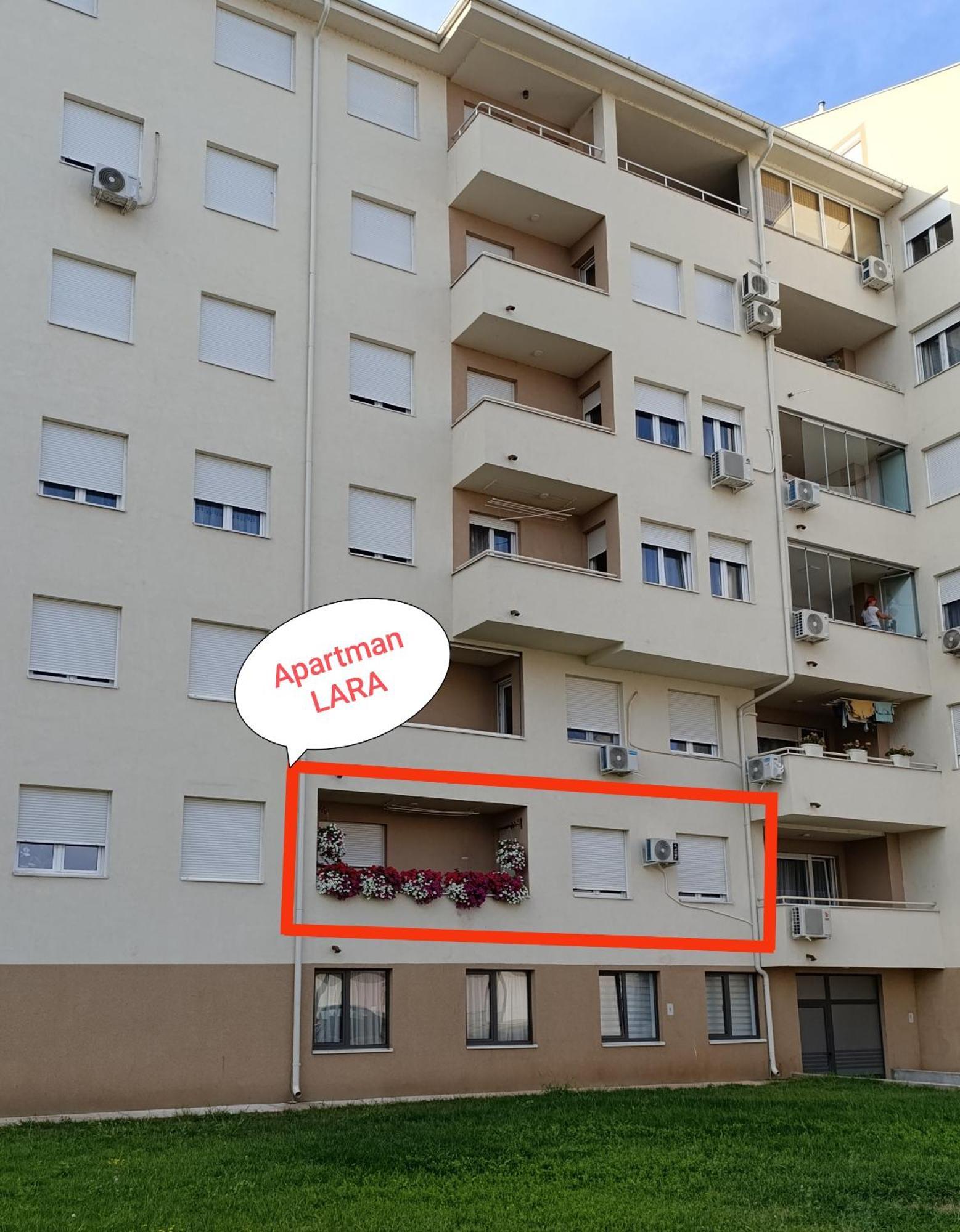 Apartman Lara Pirot Exterior foto